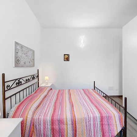 La Colombera شقة *